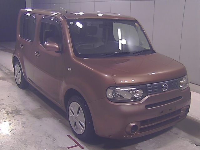 NISSAN CUBE — фото