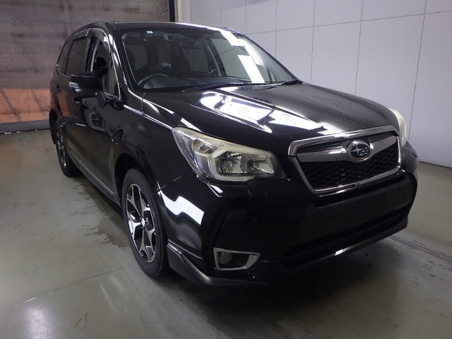 SUBARU FORESTER — фото