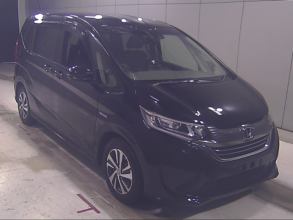 HONDA FREED — фото