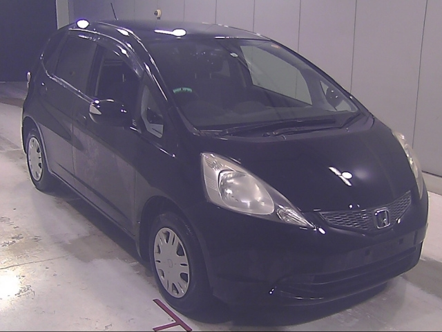 HONDA FIT — фото