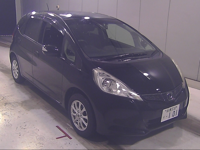 HONDA FIT — фото