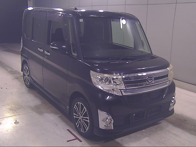 DAIHATSU TANTO — фото