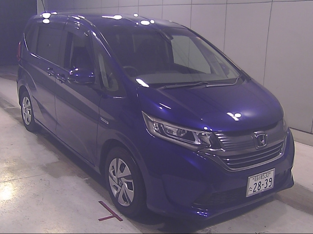HONDA FREED — фото