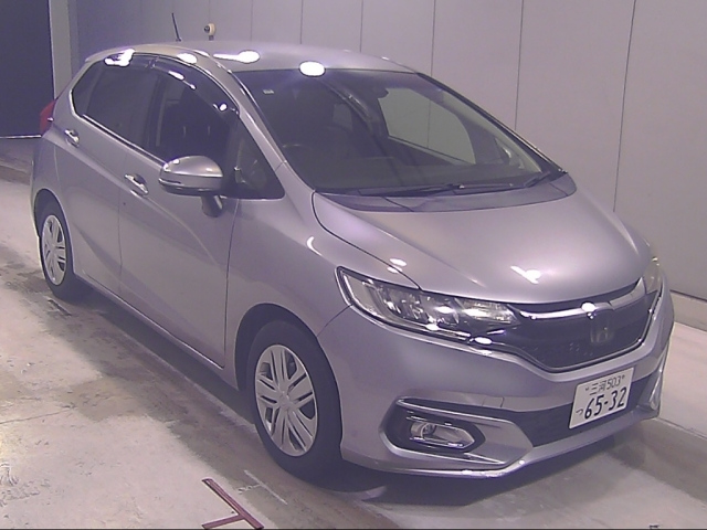 HONDA FIT — фото
