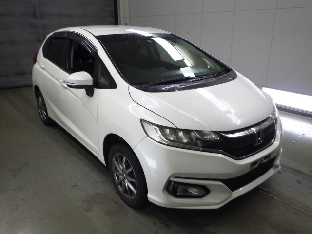 HONDA FIT — фото