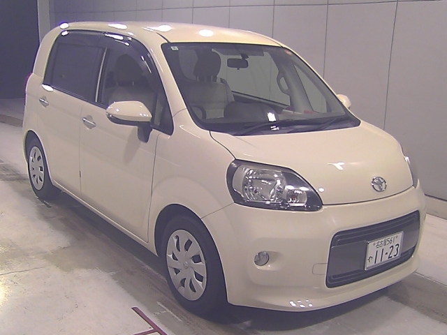 TOYOTA PORTE — фото