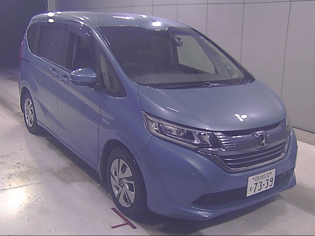 HONDA FREED — фото