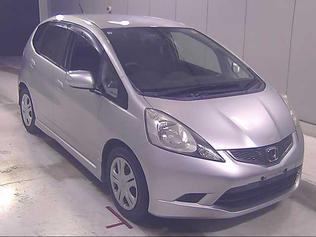 HONDA FIT — фото