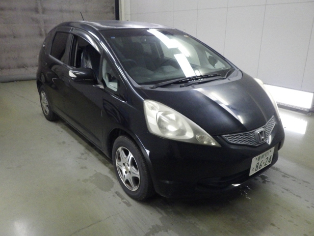 HONDA FIT — фото
