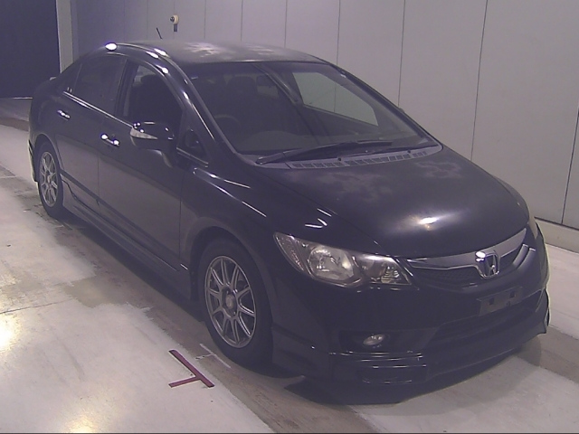 HONDA CIVIC — фото