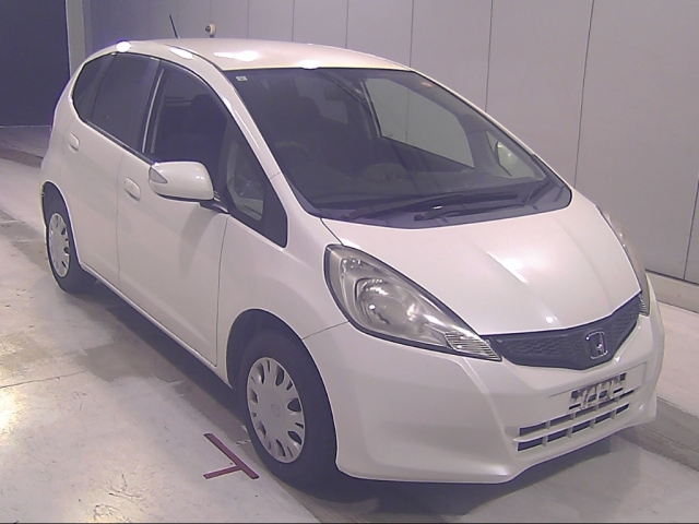 HONDA FIT — фото