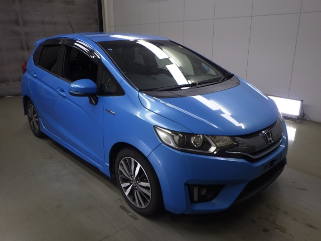 HONDA FIT — фото