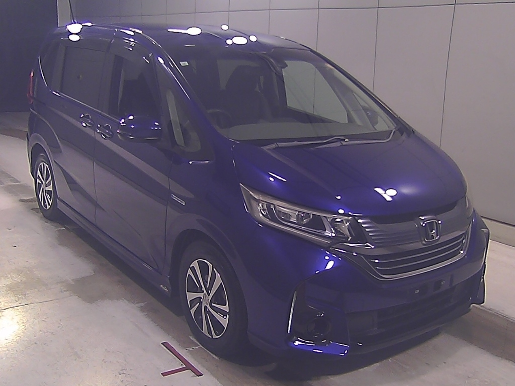 HONDA FREED — фото