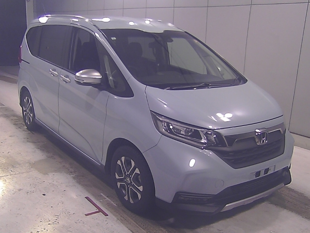 HONDA FREED — фото