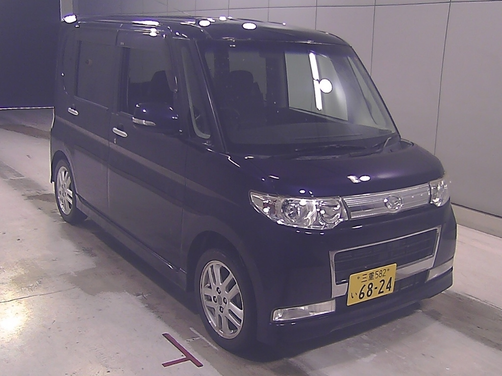 DAIHATSU TANTO — фото