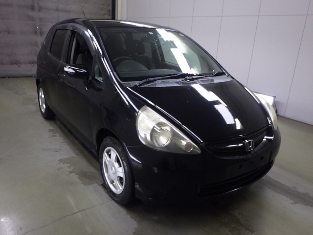 HONDA FIT — фото