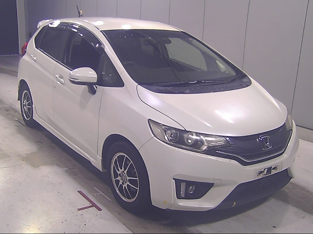 HONDA FIT — фото