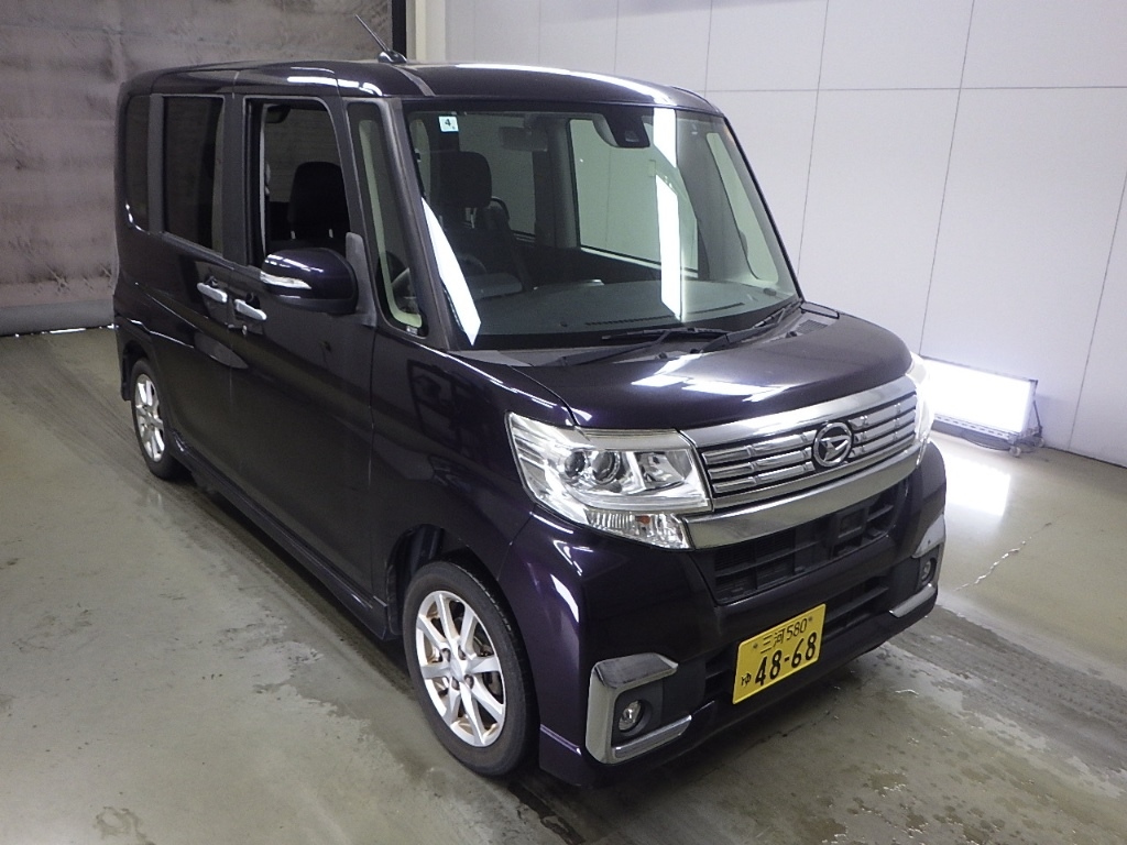 DAIHATSU TANTO — фото