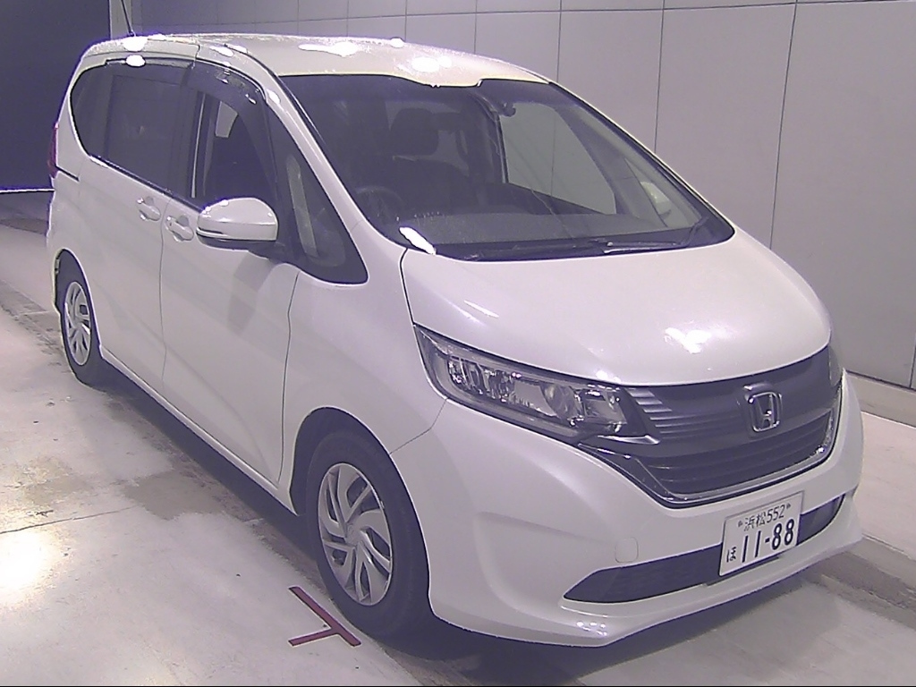 HONDA FREED — фото