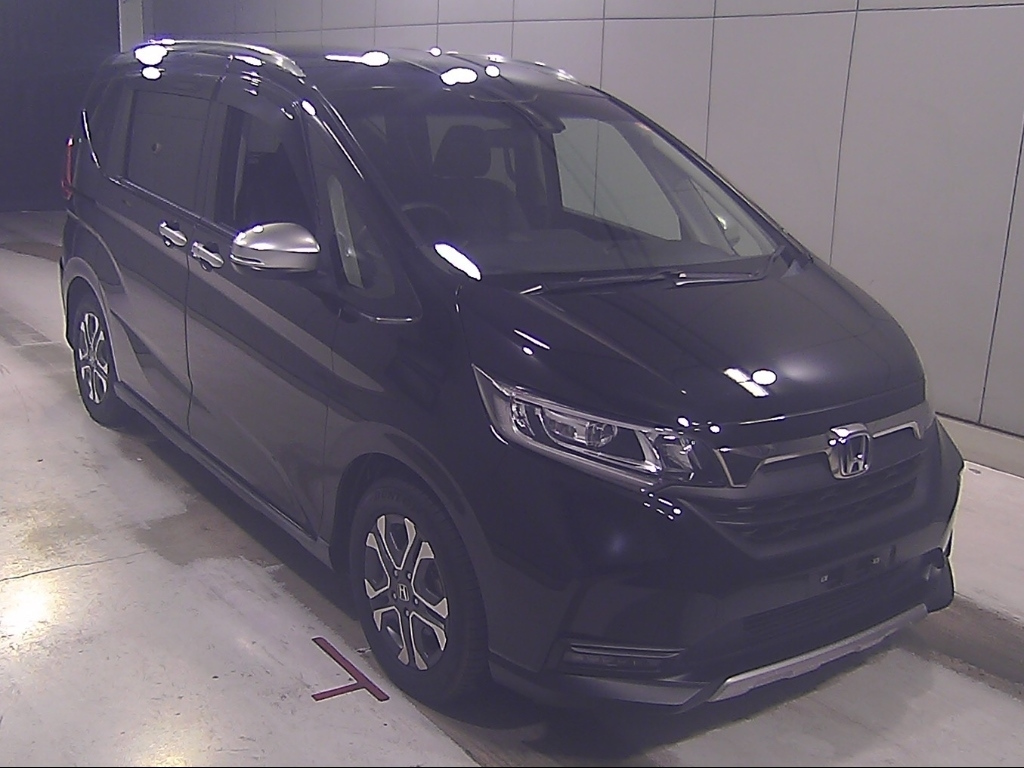 HONDA FREED — фото