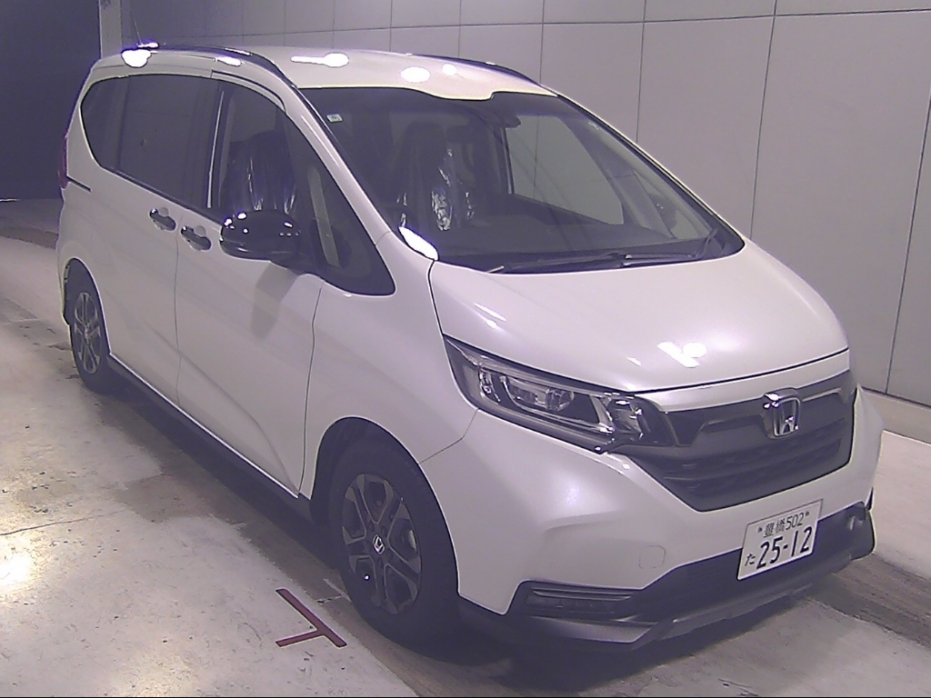 HONDA FREED — фото