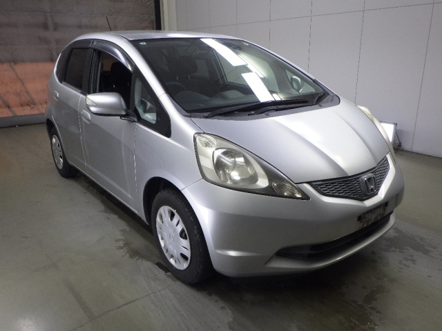 HONDA FIT — фото