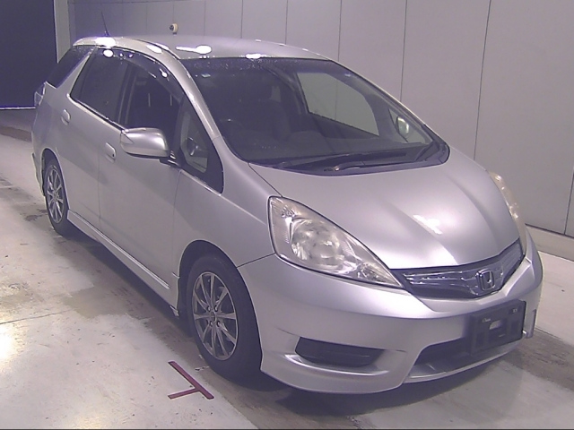 HONDA FIT — фото