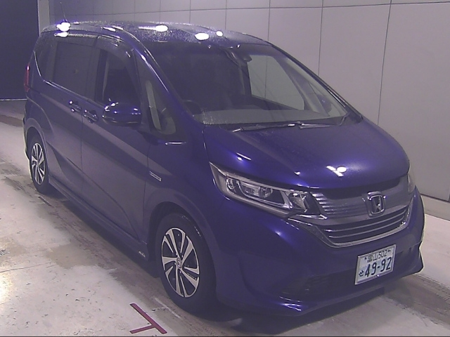 HONDA FREED — фото