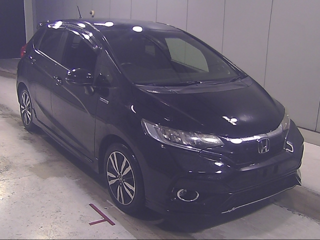 HONDA FIT — фото