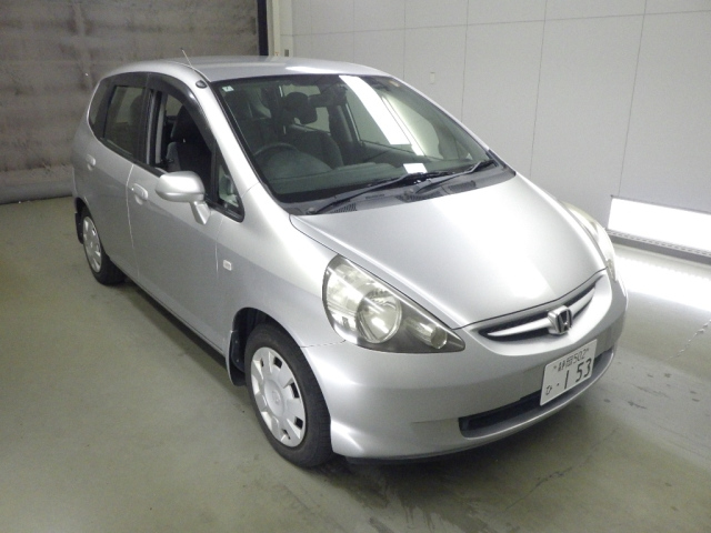 HONDA FIT — фото