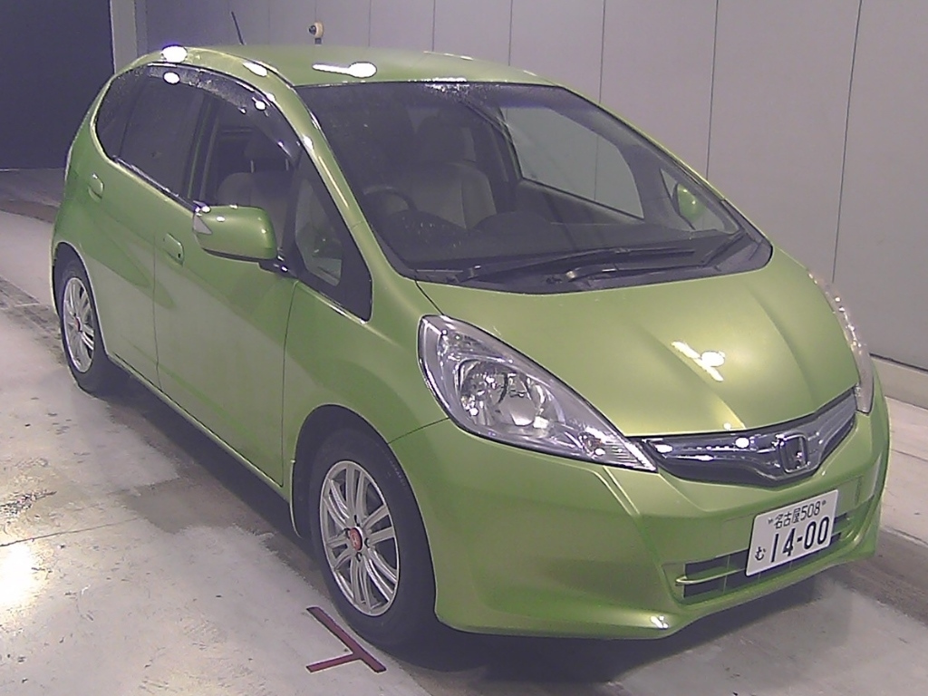 HONDA FIT — фото