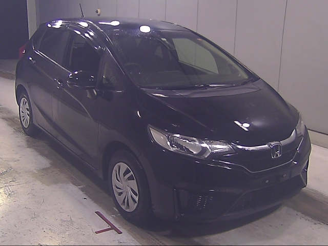HONDA FIT — фото