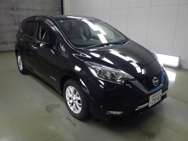 NISSAN NOTE — фото
