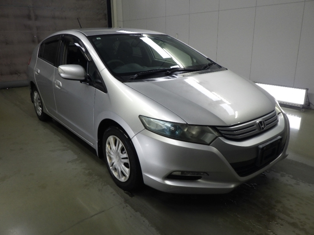 HONDA INSIGHT — фото