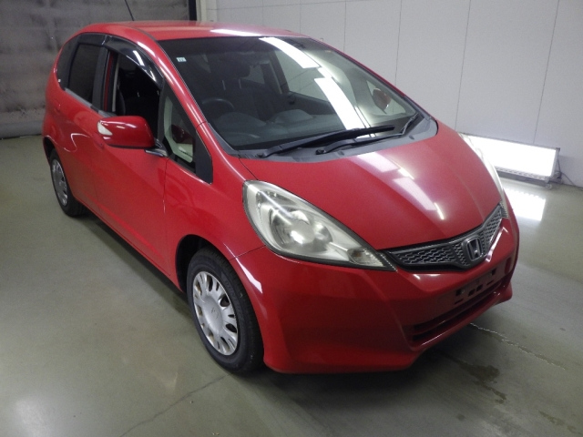 HONDA FIT — фото