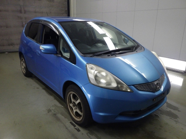 HONDA FIT — фото