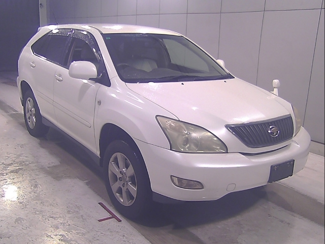TOYOTA HARRIER — фото