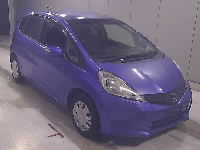 HONDA FIT — фото