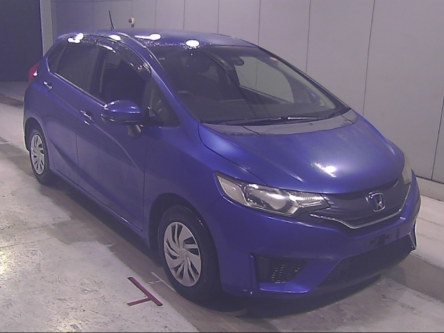HONDA FIT — фото