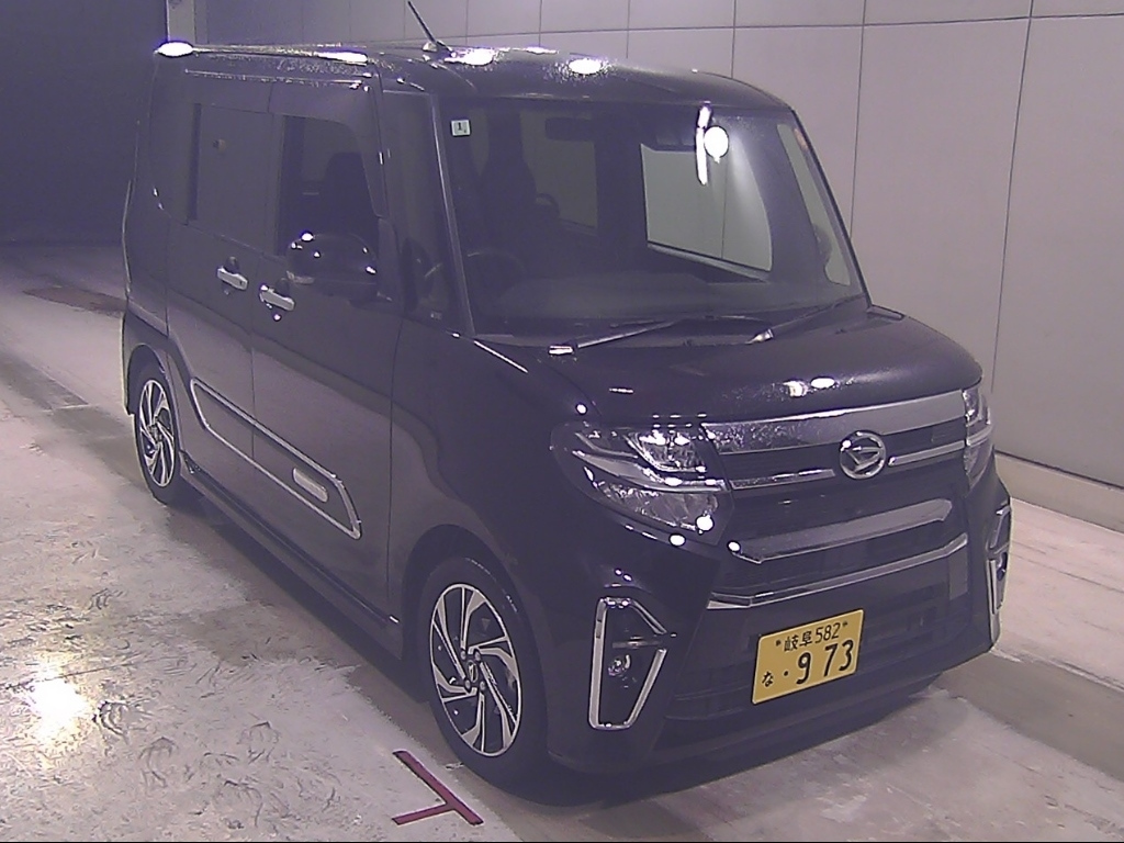 DAIHATSU TANTO — фото