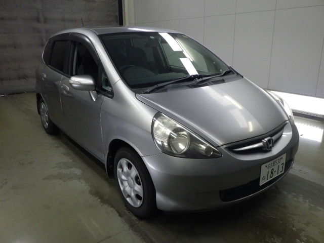 HONDA FIT — фото