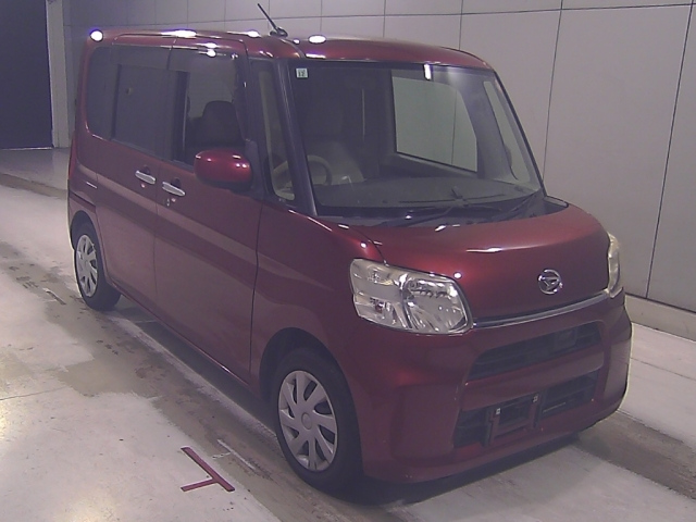 DAIHATSU TANTO — фото