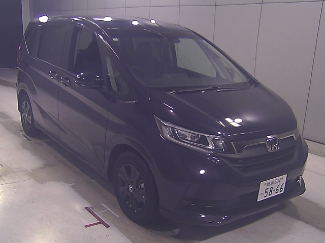 HONDA FREED — фото