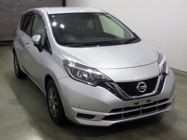 NISSAN NOTE — фото