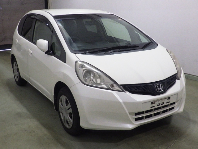 HONDA FIT — фото