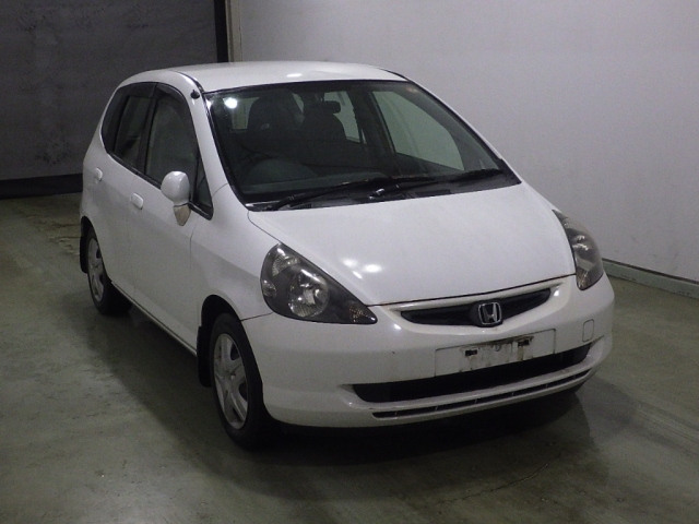 HONDA FIT — фото