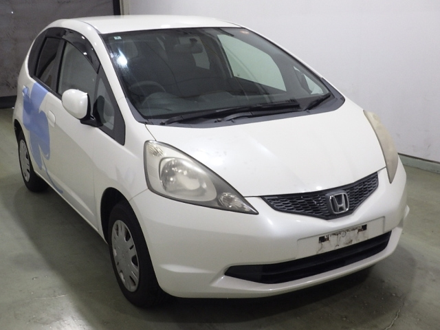 HONDA FIT — фото