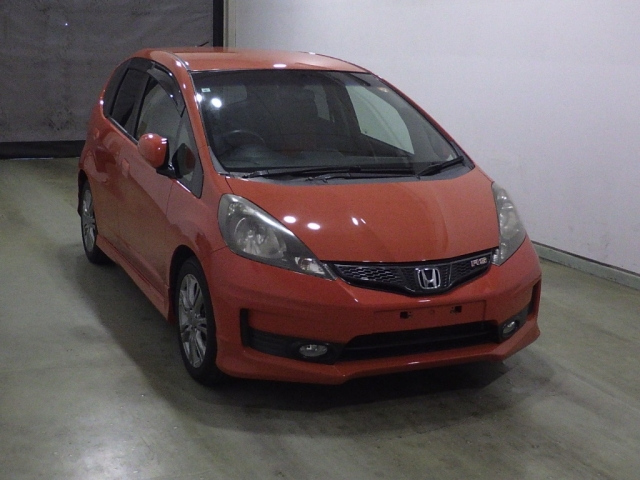 HONDA FIT — фото