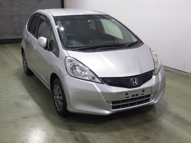 HONDA FIT — фото
