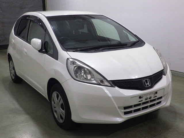 HONDA FIT — фото